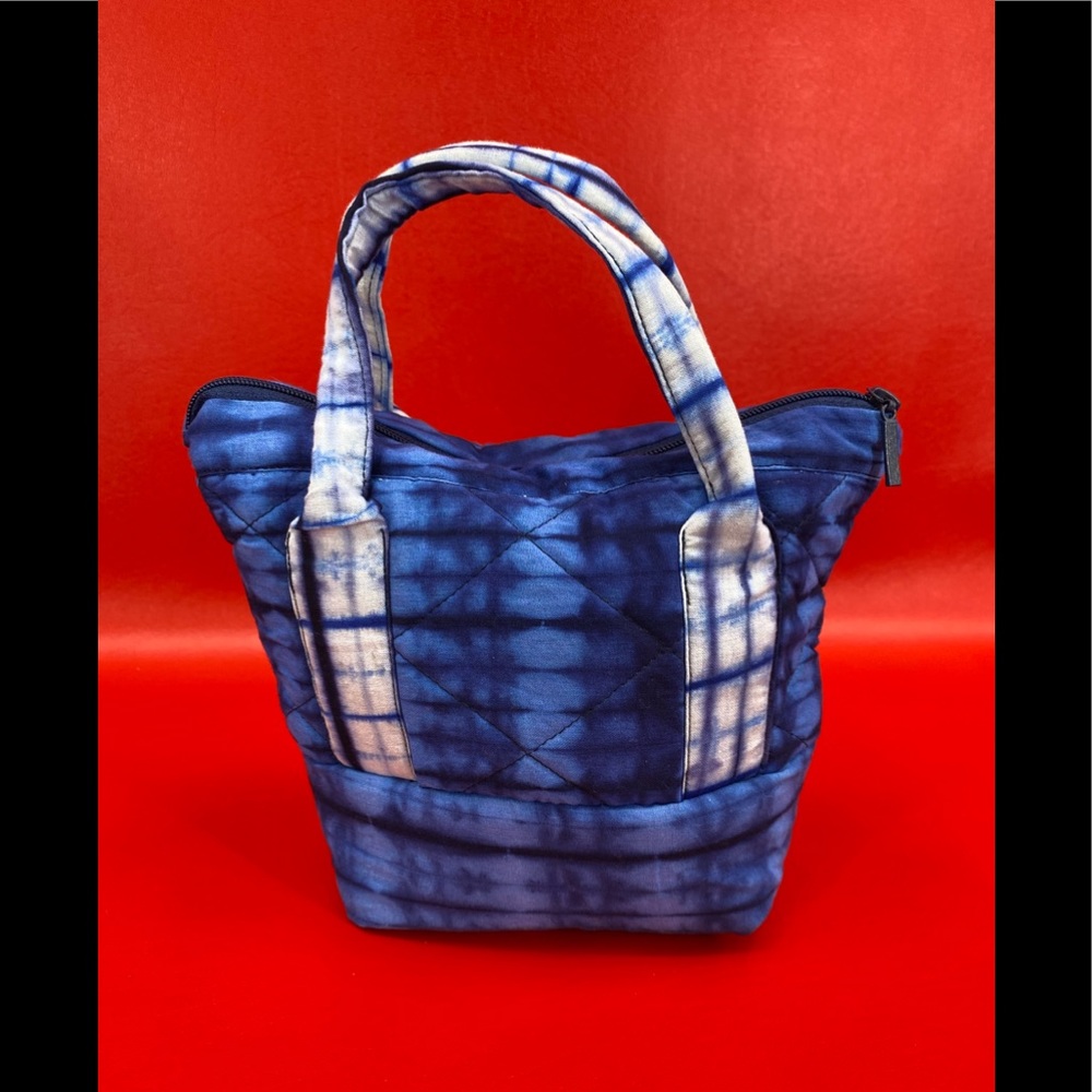 Studio 189 blue tye dye quilted handmade in Ghana purse NWT